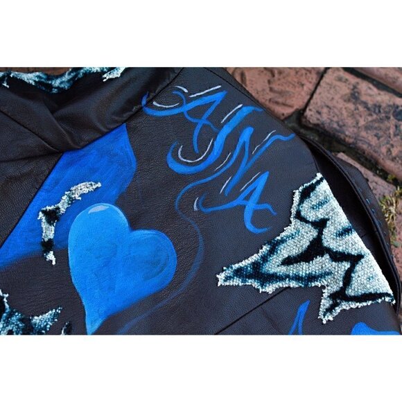 Vintage brown lambskin jacket; Hand painted, blue abstract unique hearts fringe - Picture 4 of 16